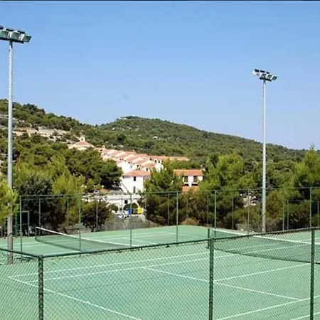 F&Z Mobile Home Camping Jezera Village Parque de vacaciones Murter